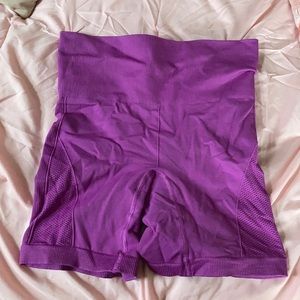 Lulu lemon biker shorts